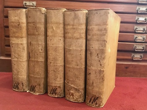  Iustinianus (Giustiniano) Corpus iuris civilis. Digestum vetus, Infortiatum, Digestum novum, Codex, Institutionum libri, Authentica 1549-1550 Lugduni Ad Salamandrae, apud Sennetonios Fratres (apud Hugonem à  Porta per il volume delle Institutiones)